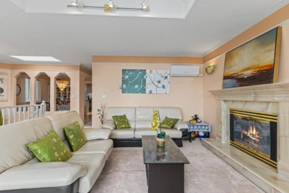 4137 Parker Street, Burnaby, BC, Burnaby — Single Family Residence for sale
