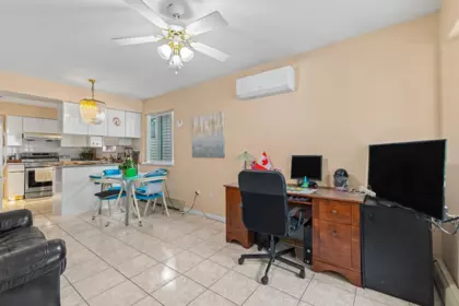 Primary Bedroom Photo of 4137 Parker Street, Burnaby, BC