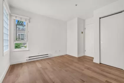 Breakfast Nook Photo of 204 833 W 16th Avenue, Vancouver, BC
