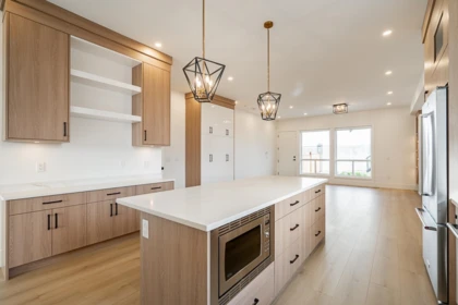 Breakfast Nook Photo of 16685 16 Avenue, Surrey, BC
