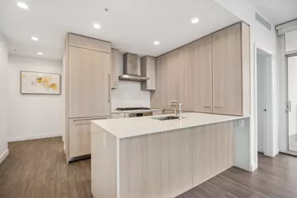 Dining Area Photo of 3207 2311 Beta Avenue, Burnaby, BC