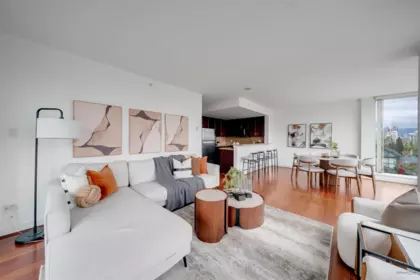 Dining Area Photo of 804 1428 W 6th Avenue, Vancouver, BC