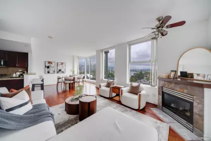 Living Room Photo of 804 1428 W 6th Avenue, Vancouver, BC