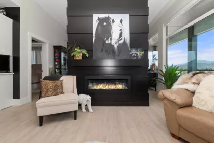 Family Room Photo of 506 45745 Watson Road, Chilliwack, BC