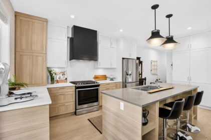 Kitchen Photo of 10 13263 236 Street, Maple Ridge, BC