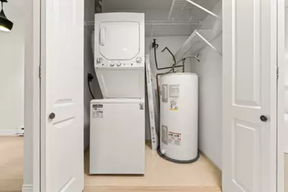 Powder Room Photo of 104 526 W 13th Avenue, Vancouver, BC