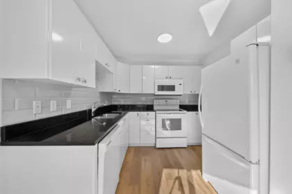 Basement Recreation Room Photo of 311 22022 49 Avenue, Langley, BC