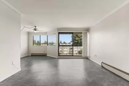 Dining Area Photo of 403 31955 Old Yale Road, Abbotsford, BC
