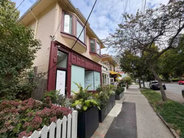 Hot Tub / Spa Photo of 202 1535 Nelson Street, Vancouver, BC