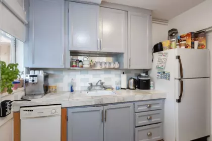 Kitchen Island Photo of 2078-88 Creelman Avenue, Vancouver, BC