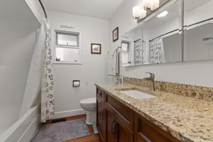 Hot Tub / Spa Photo of 42420 Adams Road, Sardis - Greendale, BC