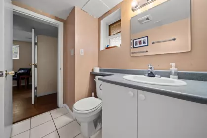 Basement Recreation Room Photo of 6459 Dumfries Street, Vancouver, BC