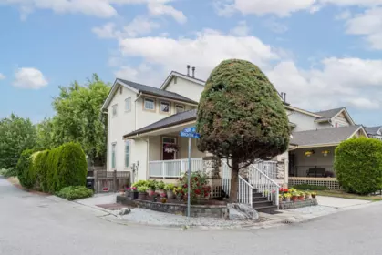 19777 Brighton Place, Pitt Meadows, BC, Pitt meadows — Single Family Residence for sale