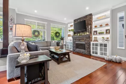 Kitchen Island Photo of 6462 185 Street, Surrey, BC