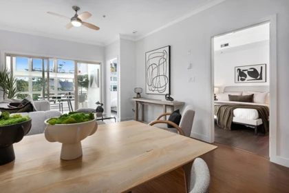 Kitchen Island Photo of 207 707 E 20th Avenue, Vancouver, BC