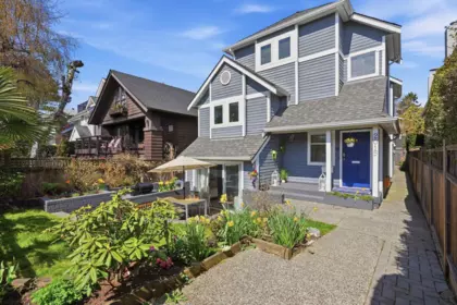 2015 Creelman Avenue, Vancouver, BC, Vancouver — Half Duplex for sale