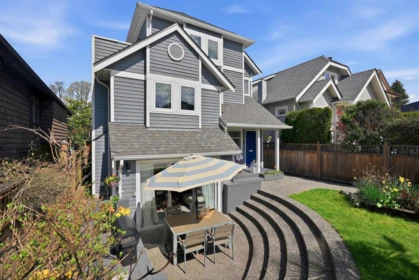 Living Room Photo of 2015 Creelman Avenue, Vancouver, BC