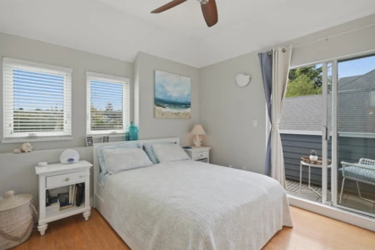 Mudroom Photo of 2015 Creelman Avenue, Vancouver, BC