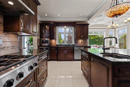 Breakfast Nook Photo of 2360 Jefferson Avenue, West Vancouver, BC