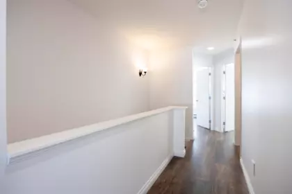 Guest Bathroom Photo of 42 19141 124 Avenue, Pitt Meadows, BC