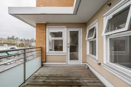 Basement Recreation Room Photo of 306 3580 W 41st Avenue, Vancouver, BC