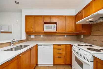 Kitchen Photo of 306 3580 W 41st Avenue, Vancouver, BC