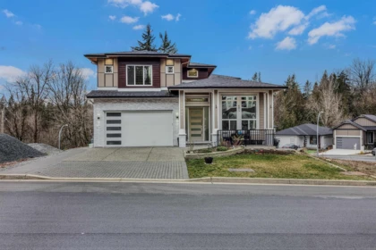 33945 Tooley Place, Mission, BC, Mission — Single Family Residence for sale