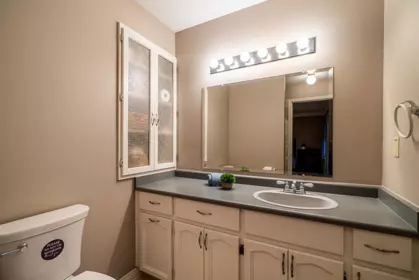 Basement Recreation Room Photo of 8640 148a Street, Surrey, BC
