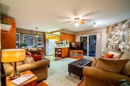 Kitchen Photo of 8640 148a Street, Surrey, BC