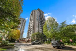 805 2959 Glen Drive, Coquitlam, BC