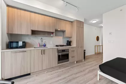Breakfast Nook Photo of 2109 13350 Central Avenue, Surrey, BC