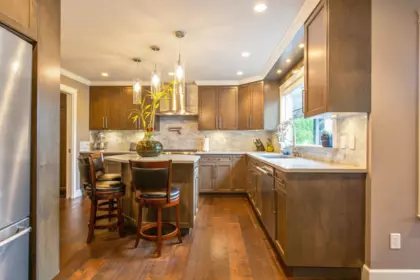 Kitchen Island Photo of 4415 217a Street, Langley, BC