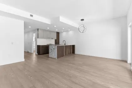202 3590 W 39th Avenue, Vancouver, BC, Vancouver — Apartment/Condo for sale