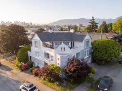 1345 Woodland Drive, Vancouver, BC
