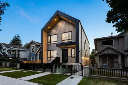 1 6831 Salisbury Avenue, Burnaby, BC, Burnaby — Half Duplex for sale