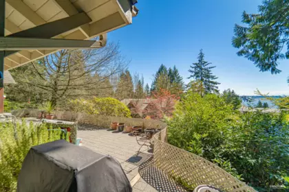 2261 Gisby Street, West Vancouver, BC, West Vancouver — Single Family Residence for sale