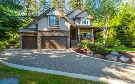 1045 Ravenswood Drive, Anmore, BC, Anmore — Single Family Residence for sale