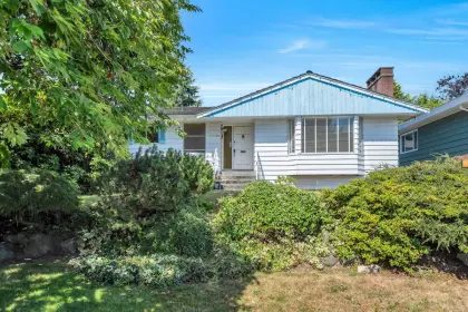 39 Courtney Crescent, New Westminster, BC, New westminster — Single Family Residence for sale