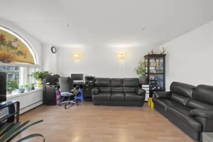 6208 Beatrice Street, Vancouver, BC, Vancouver — Half Duplex for sale