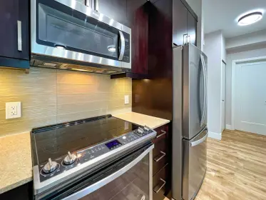 211 9015 120 Street, Delta, BC, Delta — Apartment/Condo for sale