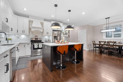 18198 70 Avenue, Surrey, BC, Surrey — Half Duplex for sale