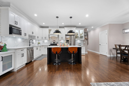18198 70 Avenue, Surrey, BC, Surrey — Half Duplex for sale