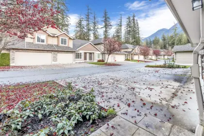 16 1175 7th Avenue, Hope, BC, Hope — Townhouse for sale