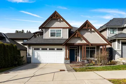 10053 247 Street, Maple Ridge, BC, Maple ridge — Single Family Residence for sale