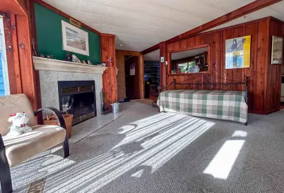 1110 Reed Road, Gibsons, BC, Gibsons — Manufactured On Land for sale