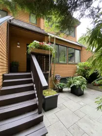 409 Chesterfield Avenue, North Vancouver, BC, North vancouver — Townhouse for sale