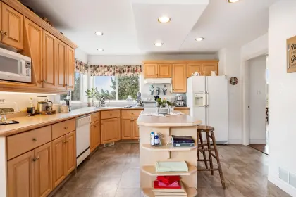 2568 Stonecroft Drive, Abbotsford, BC, Abbotsford — Single Family Residence for sale