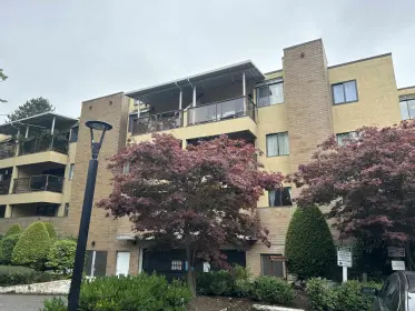 206 10157 University Drive, Surrey, BC, Surrey — Apartment/Condo for sale