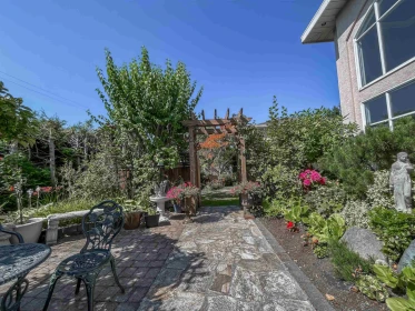 7980 Eperson Road, Richmond, BC, Richmond — Single Family Residence for sale
