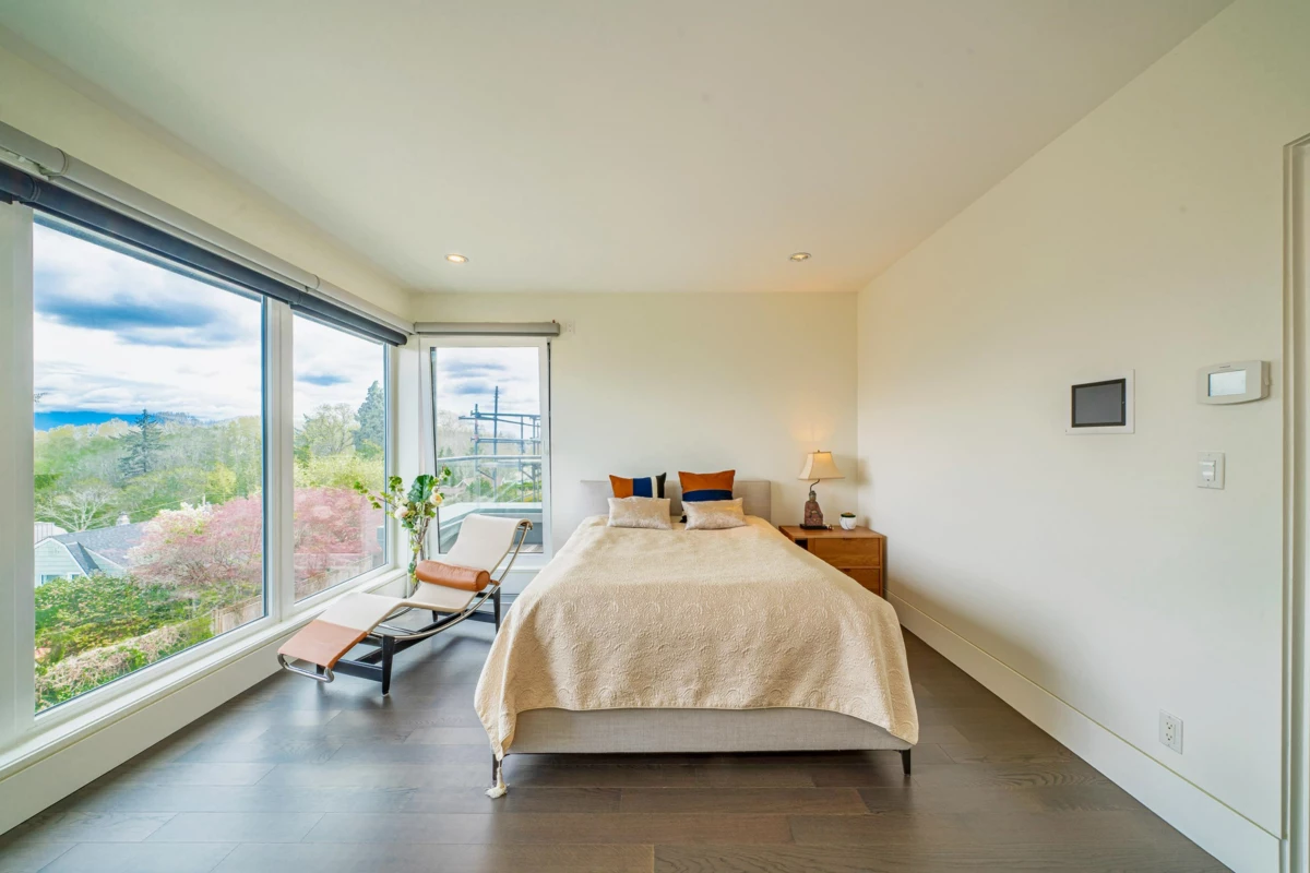 Guest Bathroom Photo of 4350 Locarno Crescent, Vancouver, BC